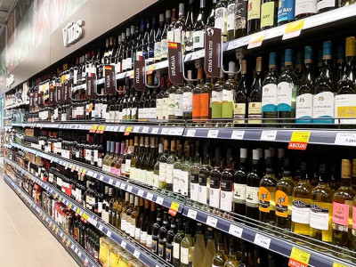 Shop shelves in Salaspils 11